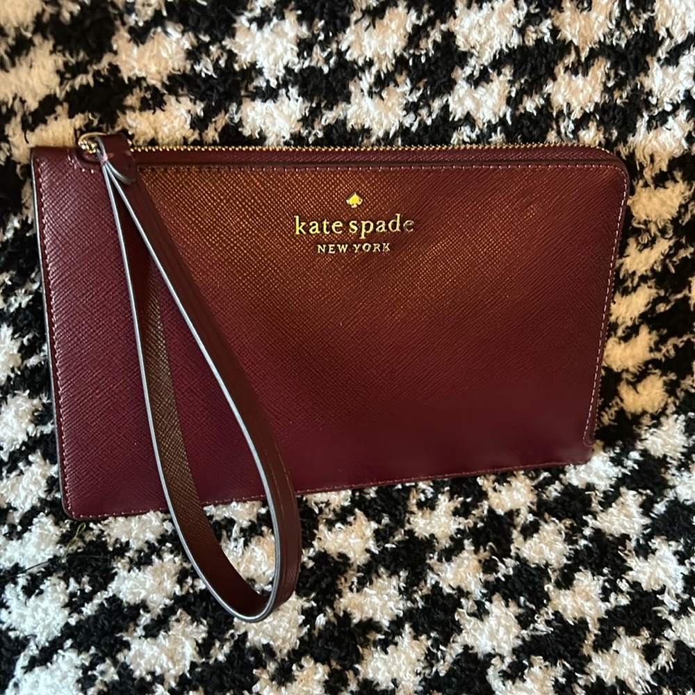 Kate spade wristlet